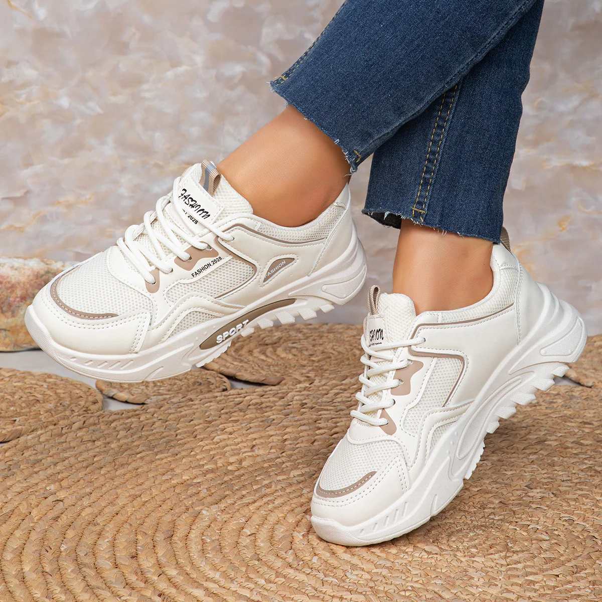 Damen Atmungsaktive Sport Sneakers mit dämpfendem Fußbett und rutschfester Sohle Heidi Mode - Image 3