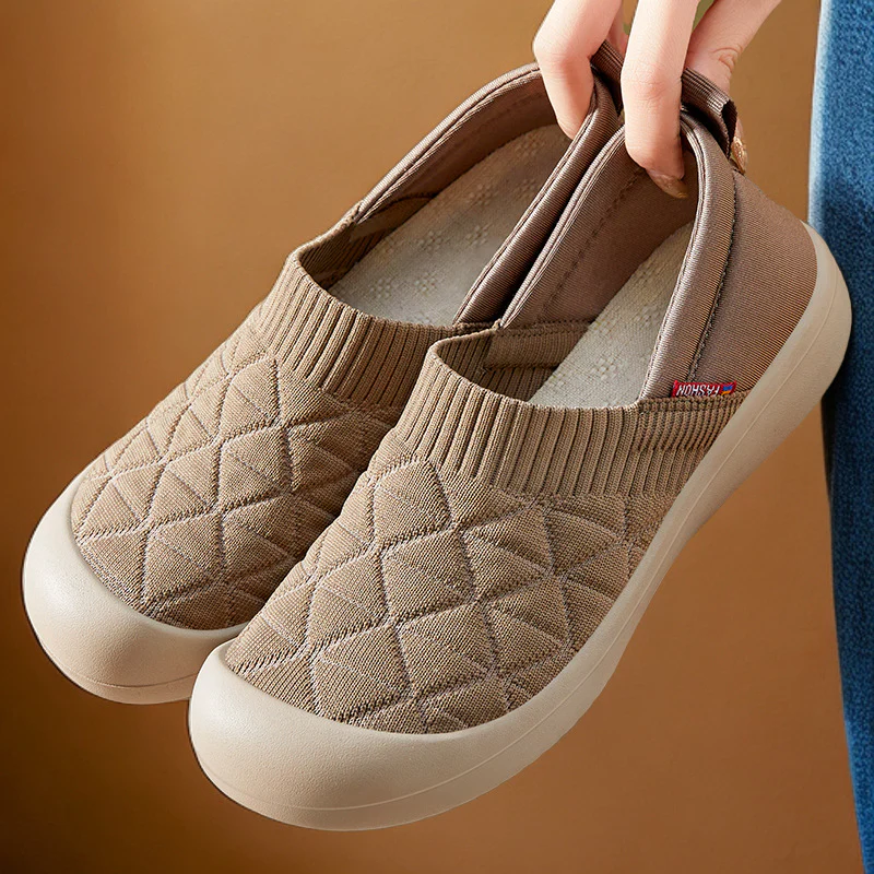 Damen bequeme Slip-On Freizeitschuhe mit elastischem Einstieg Heidi Mode