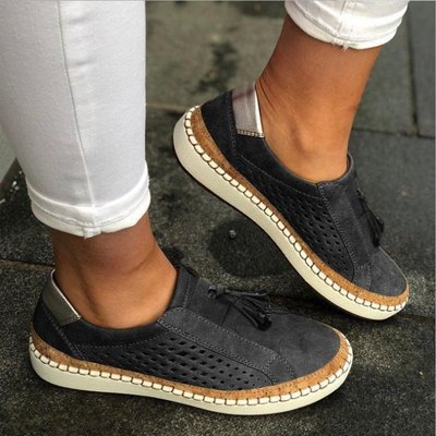 Damen bequeme Slip-On Sneakers mit atmungsaktiver Oberflächenstruktur und modischen Quasten Heidi Mode - Image 8