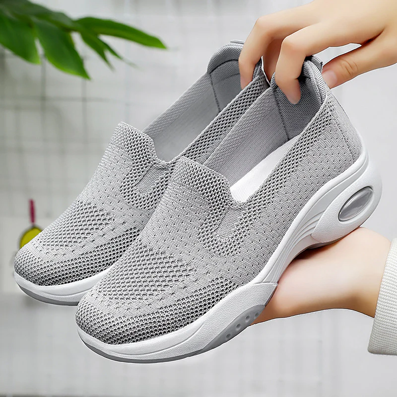 Damen Bequeme und atmungsaktive Slip-On Laufschuhe Heidi Mode