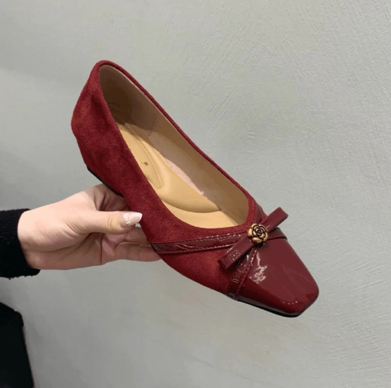 Damen Elegant geschnürte Ballerinas mit dekorativer Schleifenverzierung Heidi Mode - Image 2