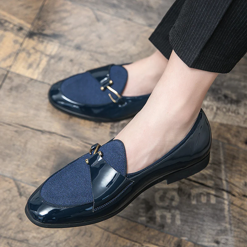 Damen Elegante Mokassins mit luxuriösem Glanz und dekorativem Schnallenverschluss Heidi Mode