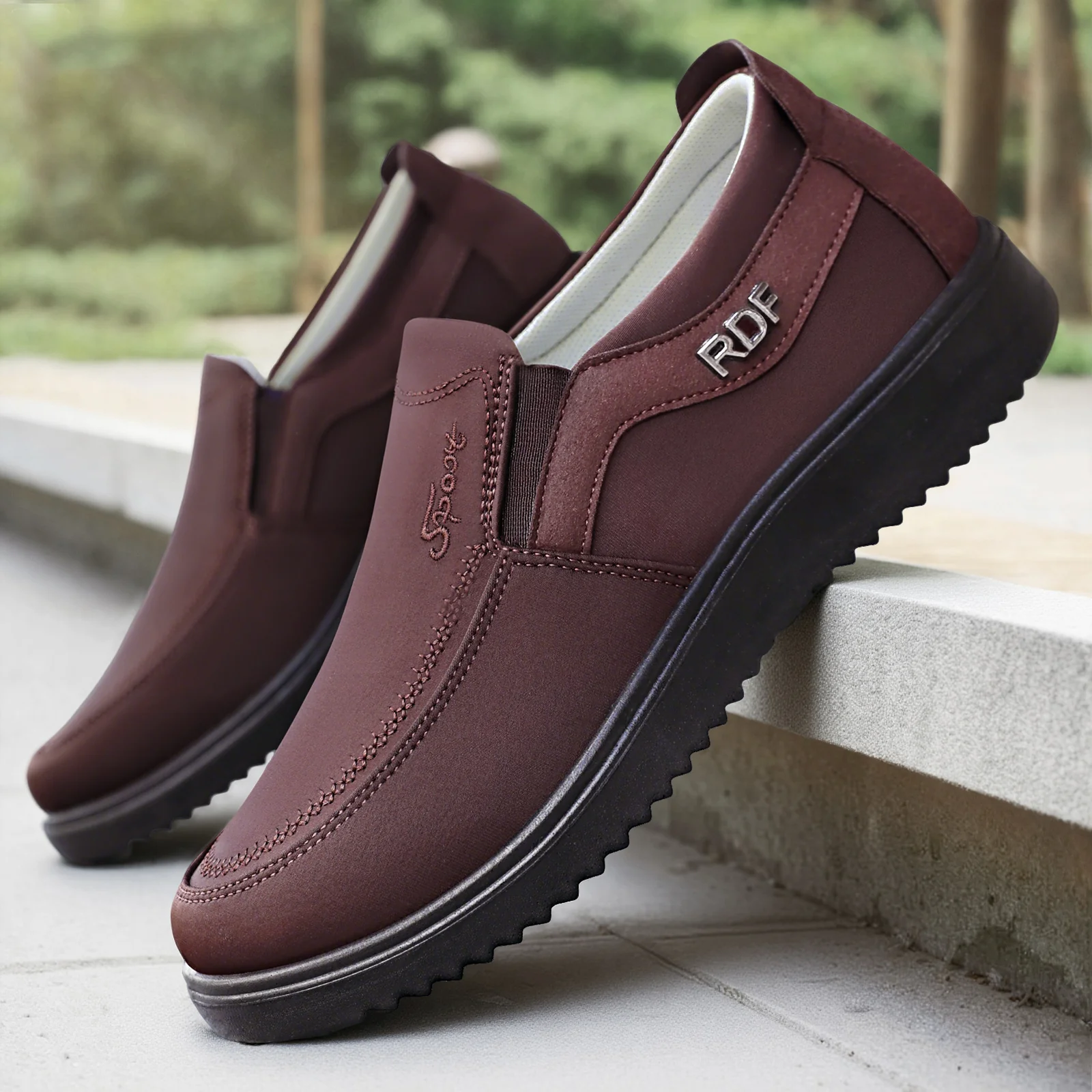 Damen Elegante Slip-On Freizeitschuhe mit Komfortsohle und rutschfester Außensohle Heidi Mode