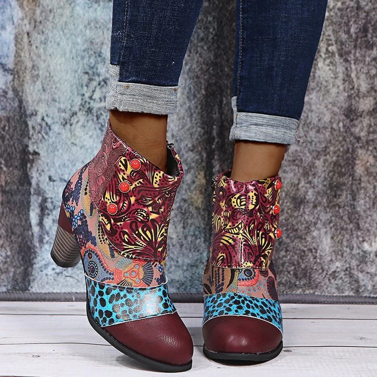 Damen Elegante Stiefeletten mit floralen Mustern und dekorativen Knöpfen Heidi Mode