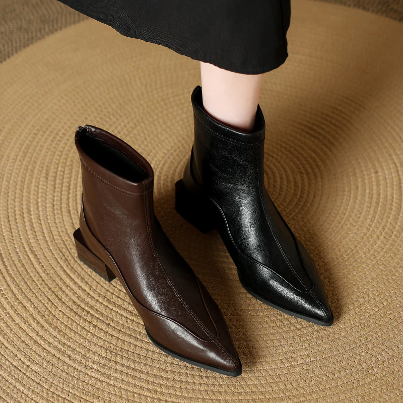 Damen elegante Stiefeletten mit modernem Blockabsatz und spitz zulaufender Schuhform Heidi Mode