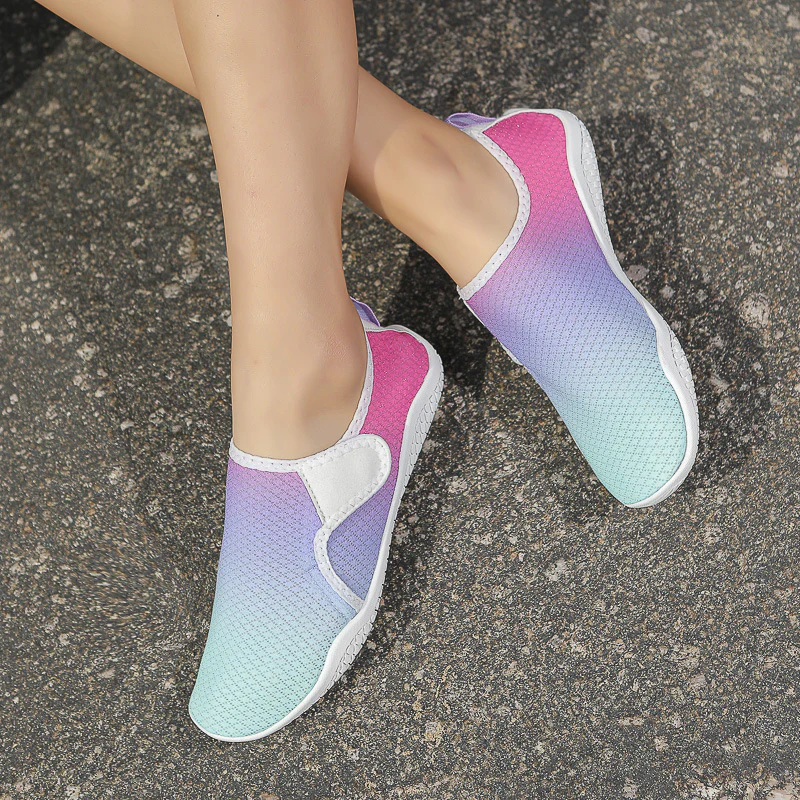 Damen Flexible Badeschuhe mit elastischem Schlupf-Design Heidi Mode
