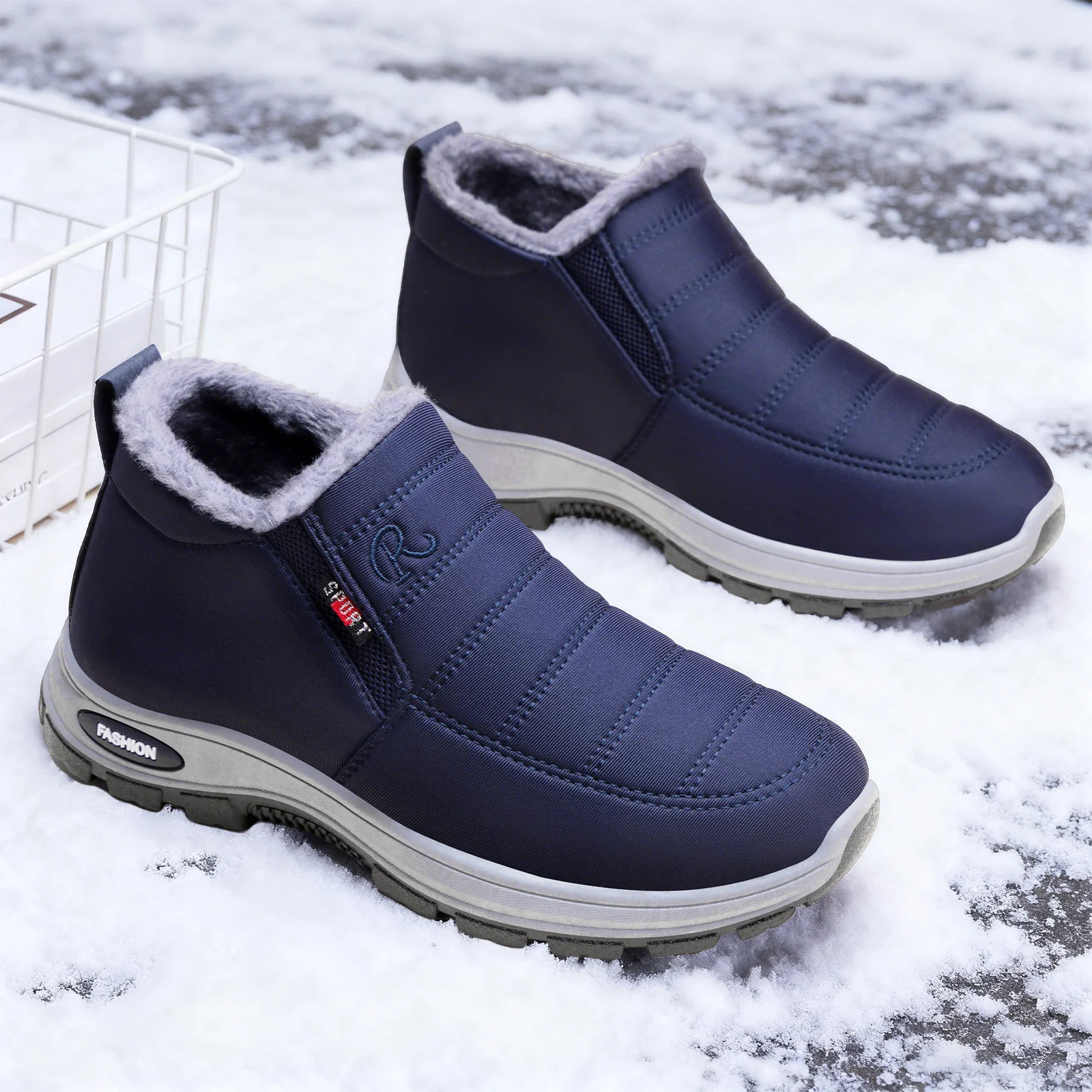 Damen isolierte Winterstiefel mit rutschfester Sohle und weichem Innenfutter Heidi Mode