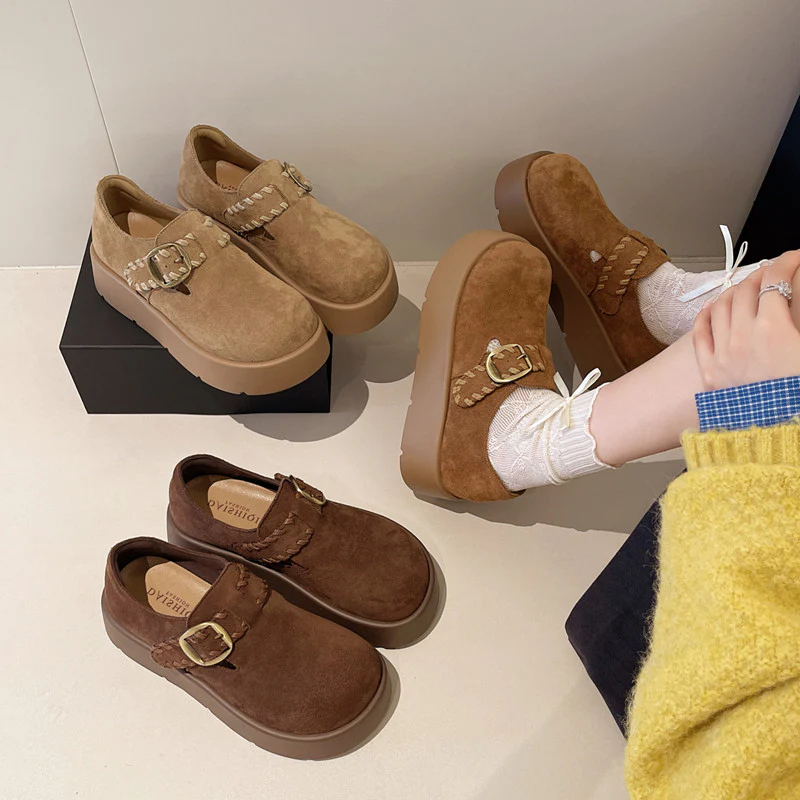 Damen Kuchenschuhe mit modischem Schnallen-Design und komfortabler Plateausohle Heidi Mode