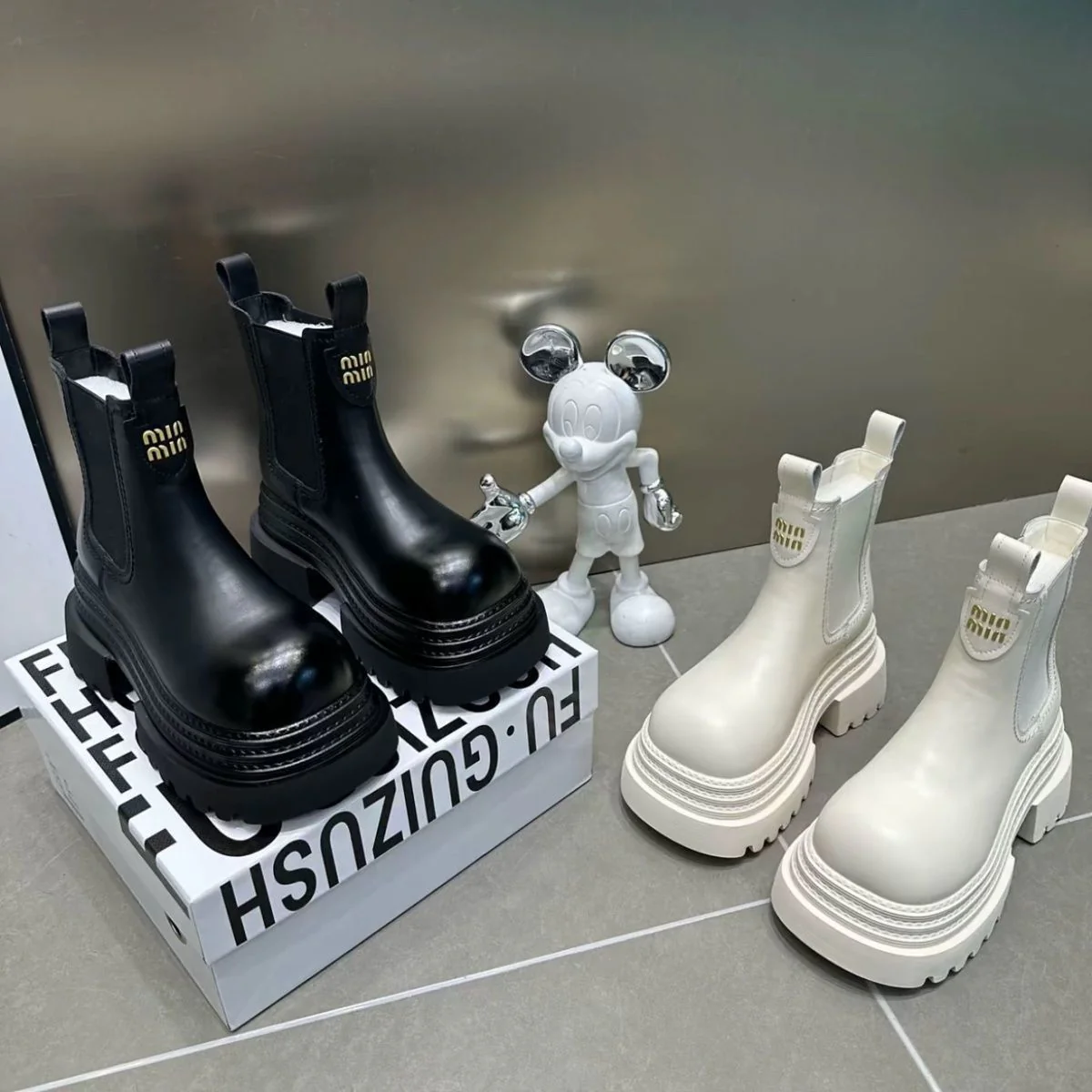 Damen Modische Chelsea-Boots mit Plateau und elastischen Einsätzen Heidi Mode