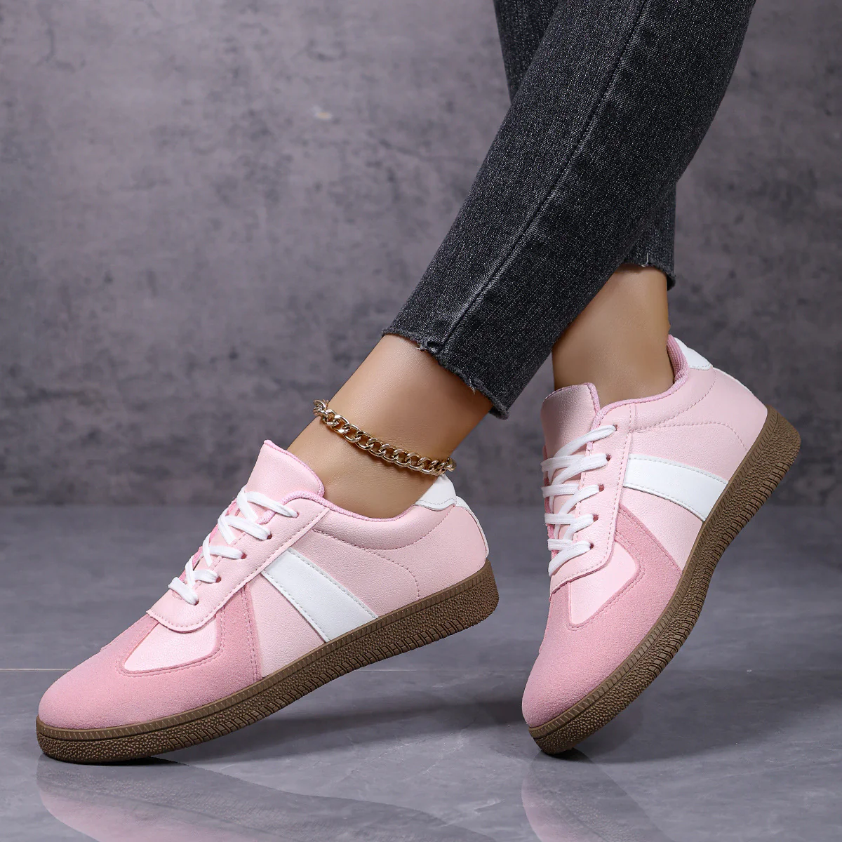 Damen modische Freizeitsneaker mit atmungsaktiver Oberflächenstruktur Heidi Mode