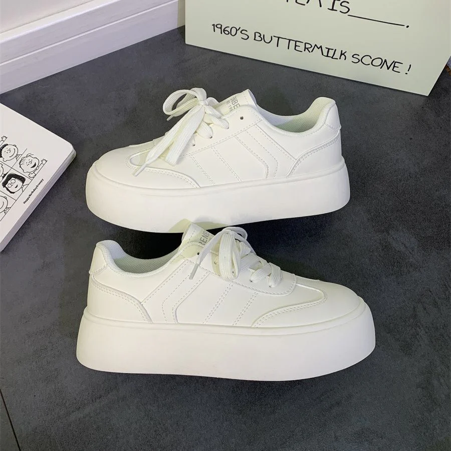 Damen modische Plateau-Sneaker mit klassischem Obermaterial und bequemer Dämpfung Heidi Mode