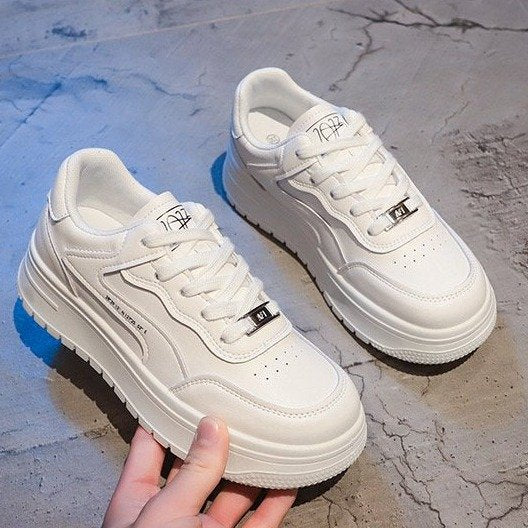 Damen Modische Sneaker mit dämpfender Sohle und ergonomischem Design Heidi Mode