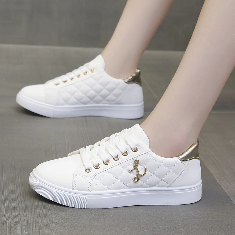 Damen Modische Sneakers mit gestepptem Obermaterial und goldenen Akzenten Heidi Mode - Image 6