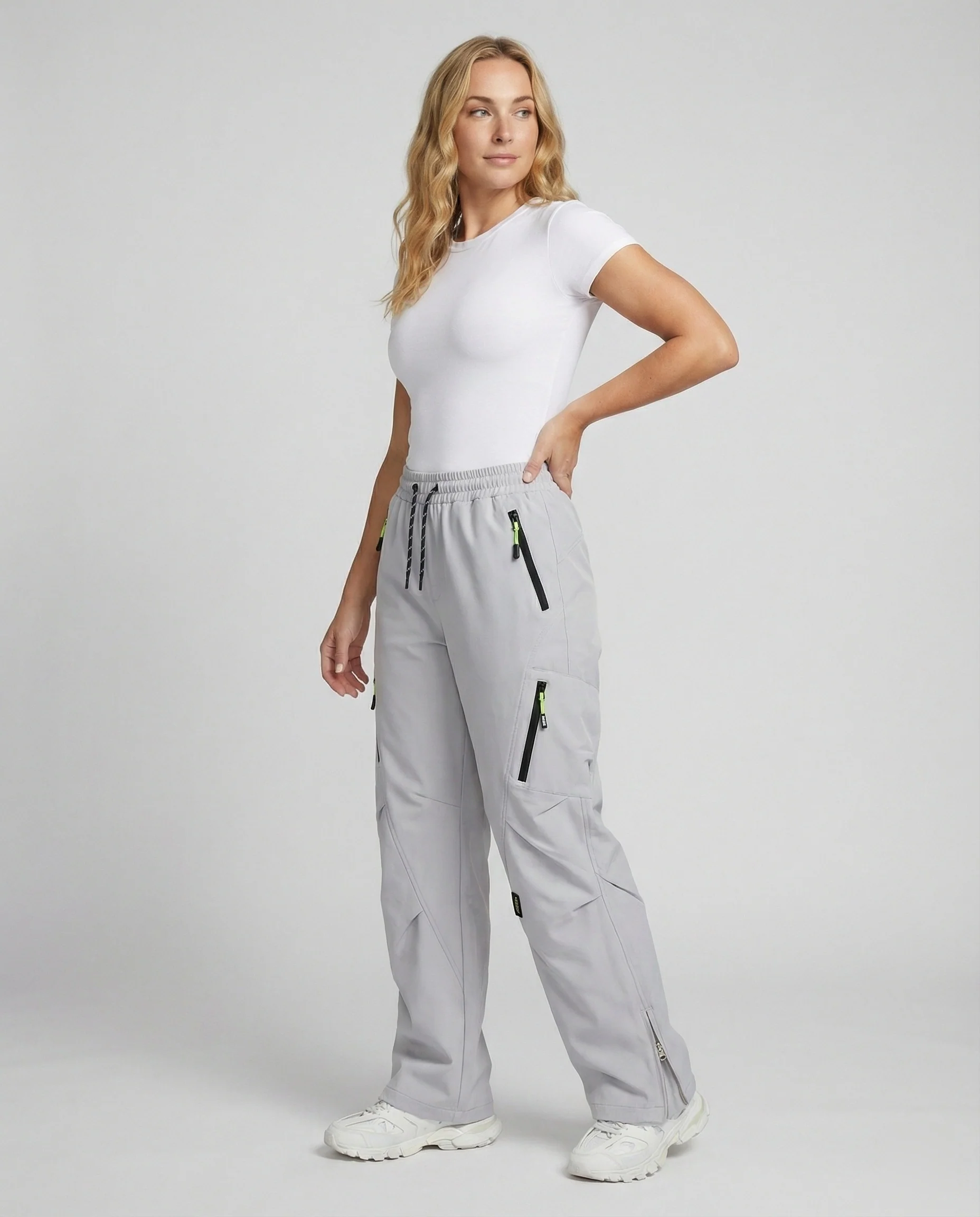Gefütterte technische Skihose mit Cargo-Taschen, elastischem Tunnelzugbund und verstellbaren Beinabschlüssen Heidi-Mode