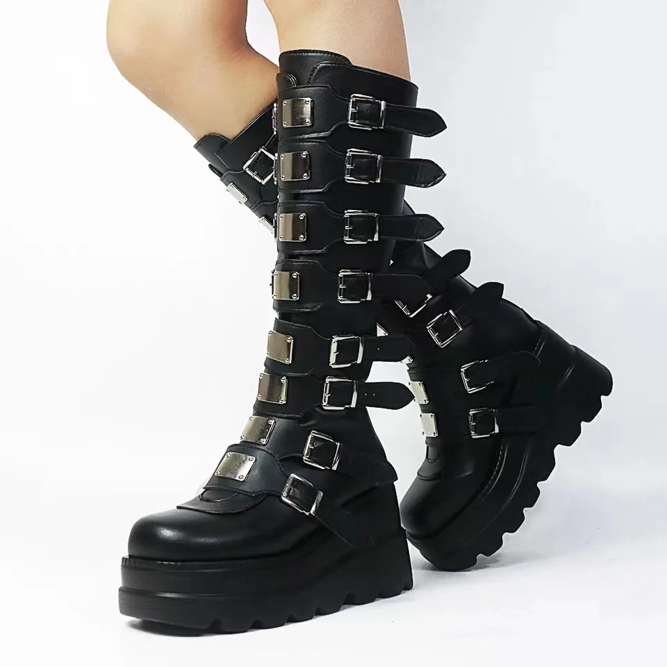 Damen Plattform Stiefel mit modischem Schnallen-Design und stabiler Sohle Heidi Mode