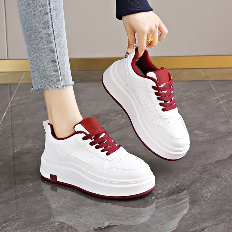 Damen Sneaker mit trendiger Plateau-Sohle und sportlichem Design Heidi Mode