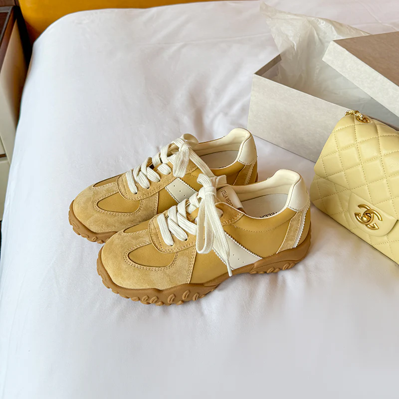Damen sportive Sneakers mit atmungsaktiver Obermaterialkombination und rutschfester Laufsohle Heidi Mode - Image 4