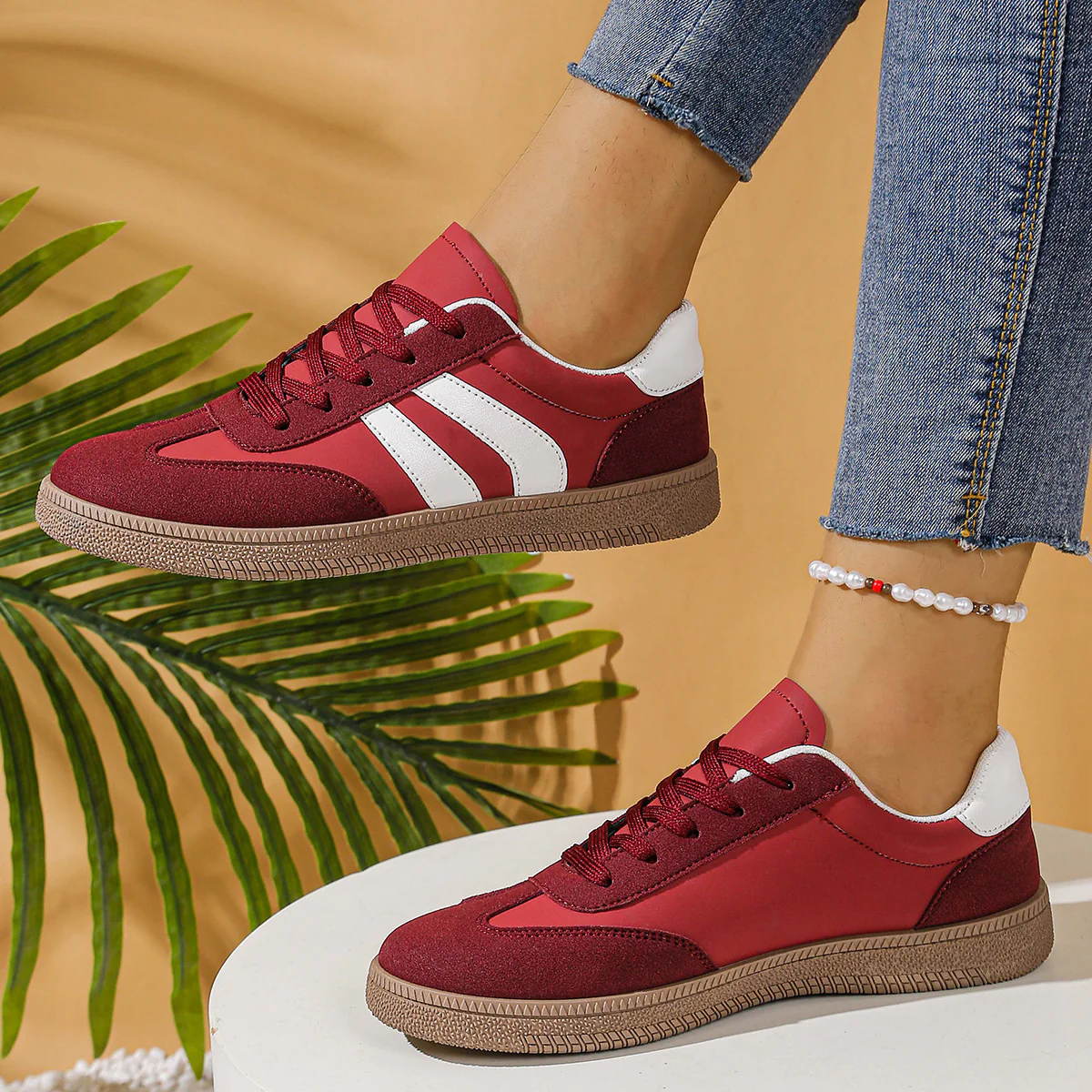 Damen Sportlich-Exklusive Sneakers mit weichem Obermaterial und rutschfester Sohle Heidi Mode