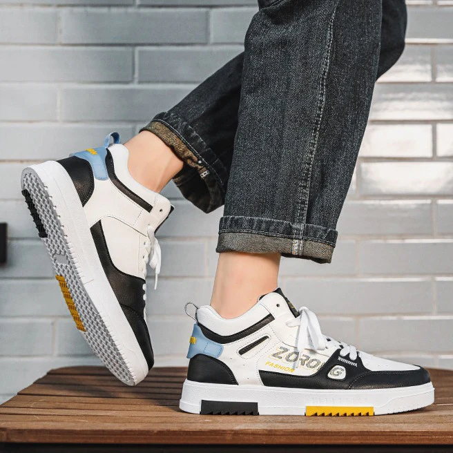 Damen Sportliche High-Top Sneakers mit modischem Schriftzug und rutschfester Sohle Heidi Mode - Image 3