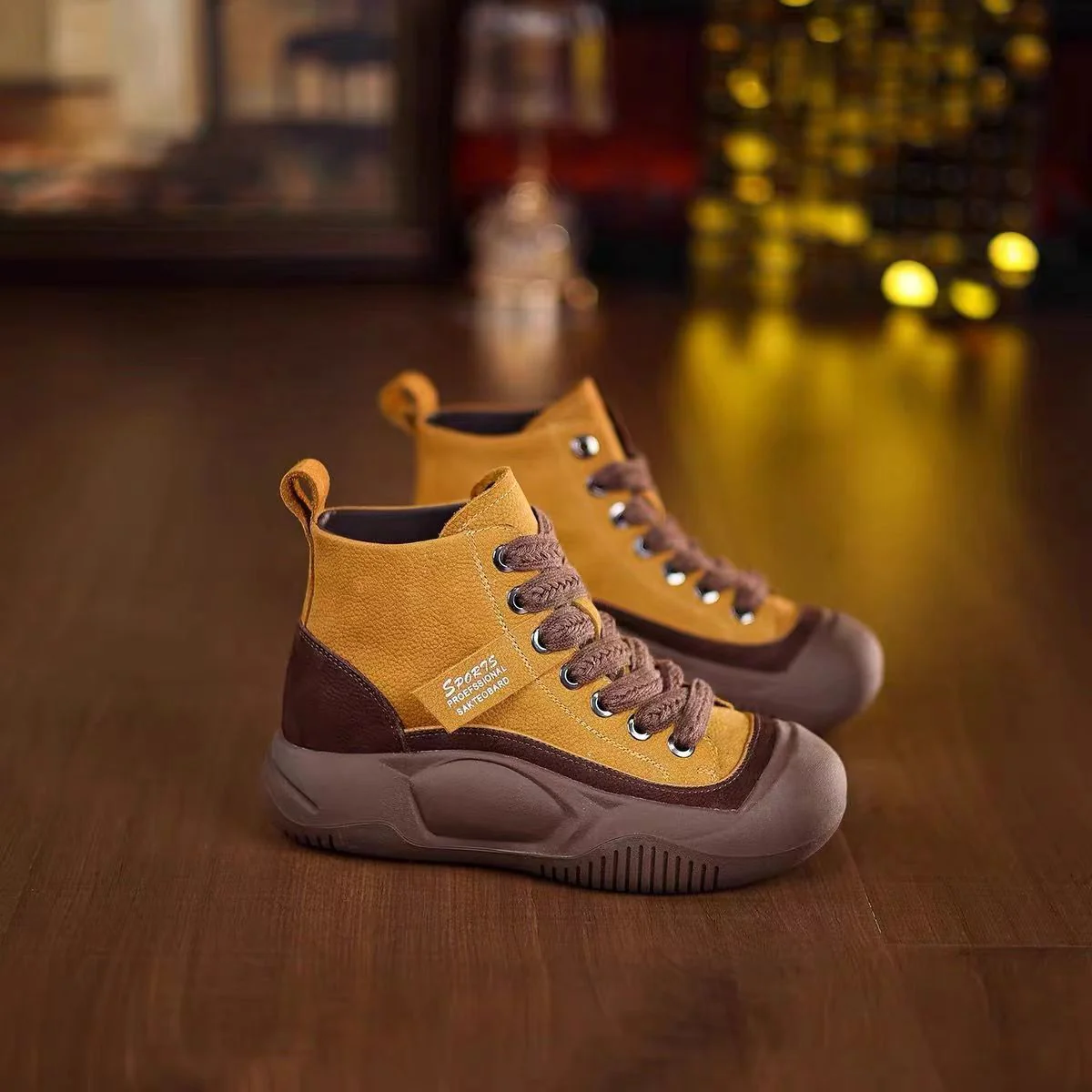 Damen Sportliche High-Top Sneakers mit robustem Obermaterial und rutschfester Sohle Heidi Mode
