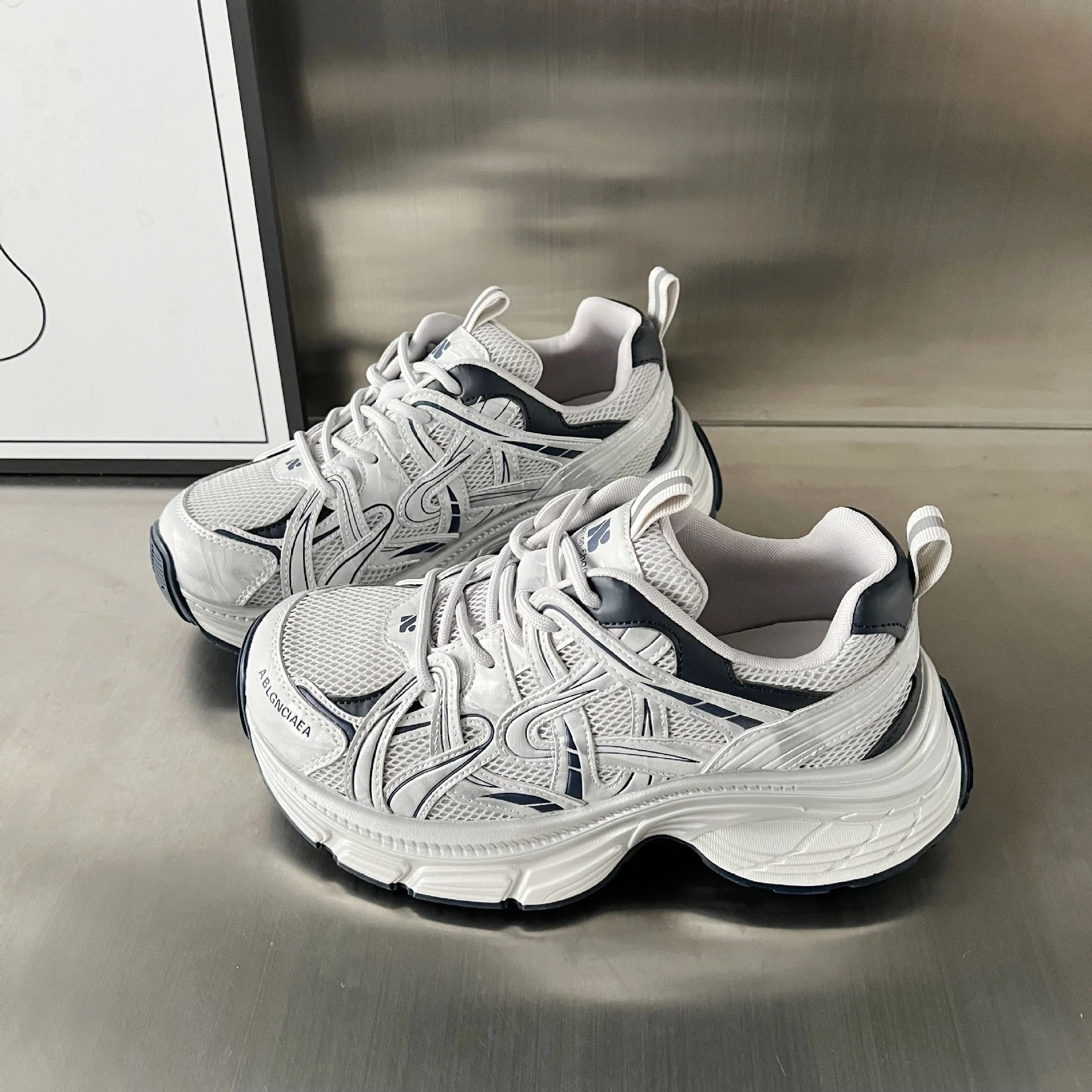 Damen Sportliche Lauf-Sneaker mit innovativer Dämpfungstechnologie und atmungsaktivem Obermaterial Heidi Mode