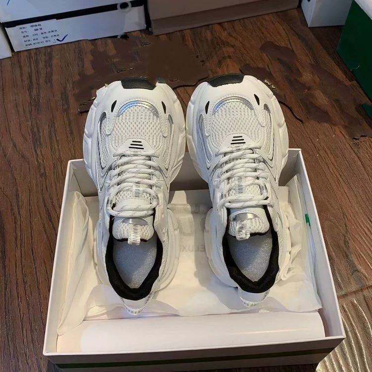 Damen Sportliche Laufschuhe mit atmungsaktivem Obermaterial und dämpfender Sohle Heidi Mode - Image 3