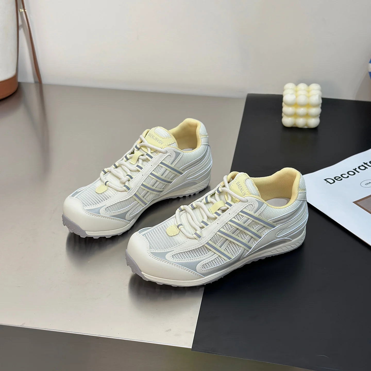 Damen Sportliche Laufschuhe mit atmungsaktivem Obermaterial und rutschfester Sohle Heidi Mode