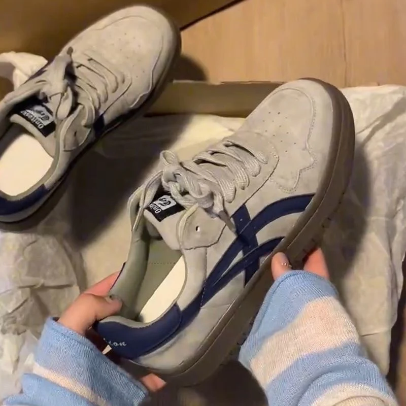 Damen Sportliche Sneaker mit strapazierfähigem Obermaterial und rutschfester Sohle Heidi Mode