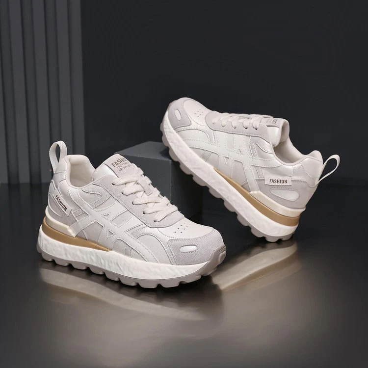 Damen Sportliche Sneaker mit stylischem Design und gepolsterter Sohle Heidi Mode - Image 3