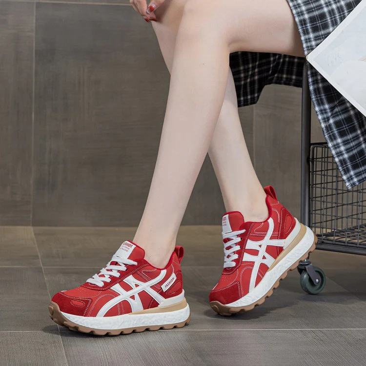 Damen Sportliche Sneaker mit stylischem Design und gepolsterter Sohle Heidi Mode - Image 4