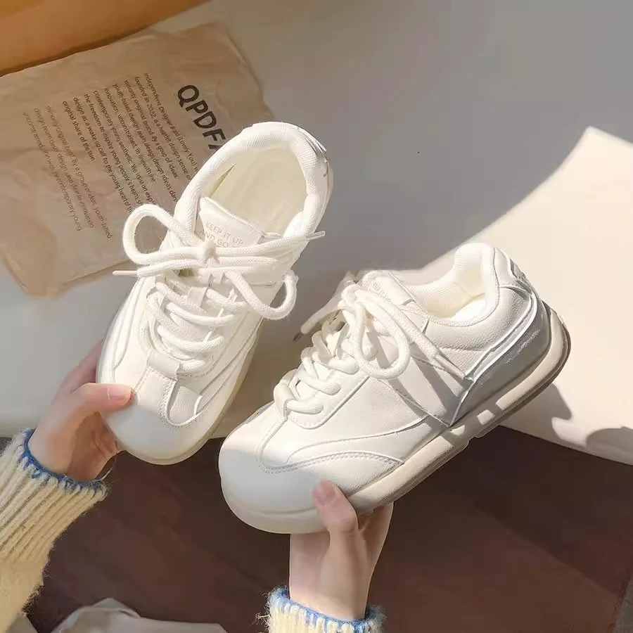 Damen Sportliche Sneakers mit atmungsaktivem Material Heidi Mode - Image 2