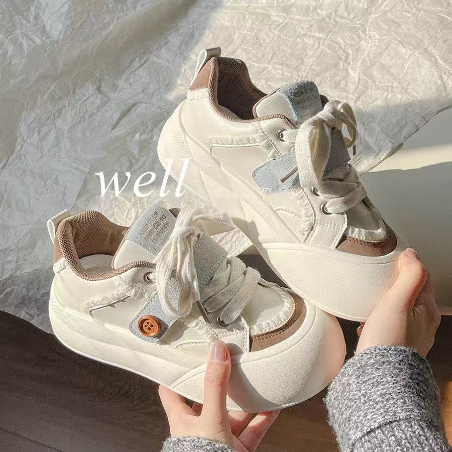 Damen Sportliche Sneakers mit besonderem Schnürsystem und bequemem Fußbett Heidi Mode