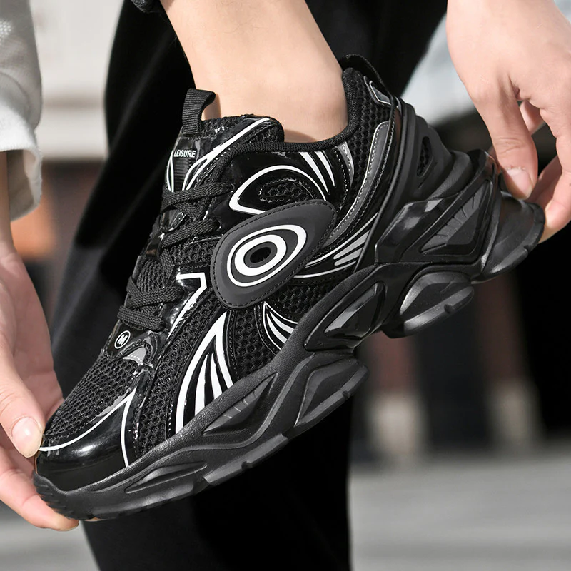 Damen Sportliche Sneakers mit innovativem Dämpfungssystem und futuristischem Design Heidi Mode
