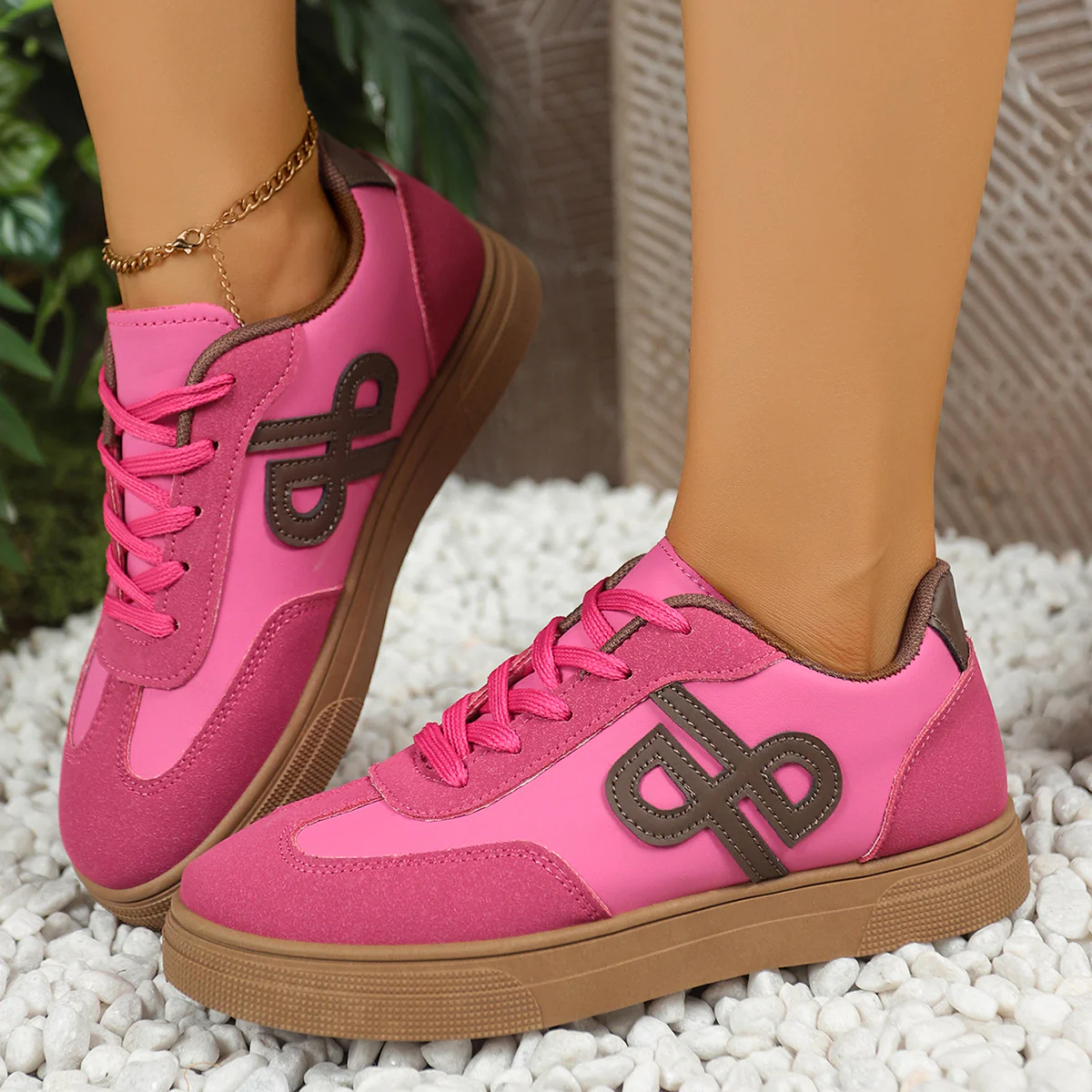 Damen Sportliche Sneakers mit rutschfester Gummisohle und modischem Design Heidi Mode