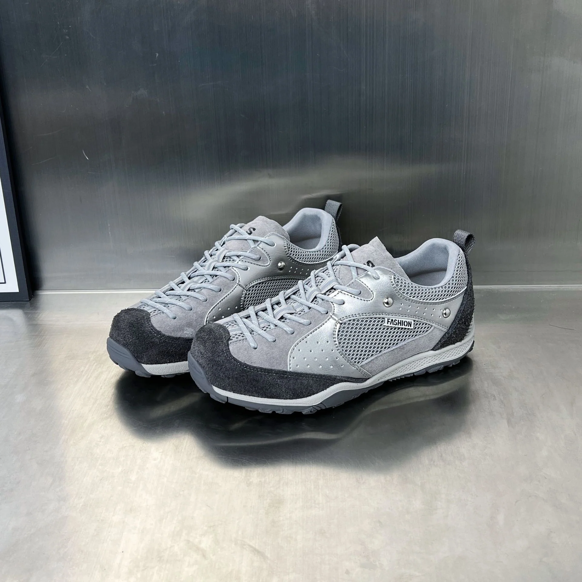 Damen Sportliche Wanderschuhe mit atmungsaktiver Netzstruktur und robustem Profil Heidi Mode