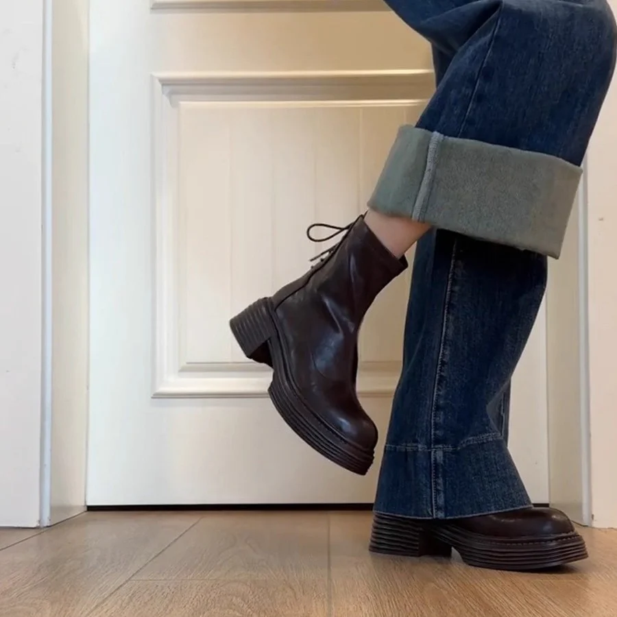 Damen stilvolle Ankle Boots mit praktischem Reißverschluss und robustem Blockabsatz Heidi Mode - Image 4