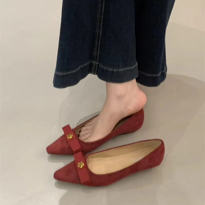 Damen stilvolle Ballerinas mit einzigartigem Schleifenakzent und hochwertiger Wildlederoberfläche Heidi Mode
