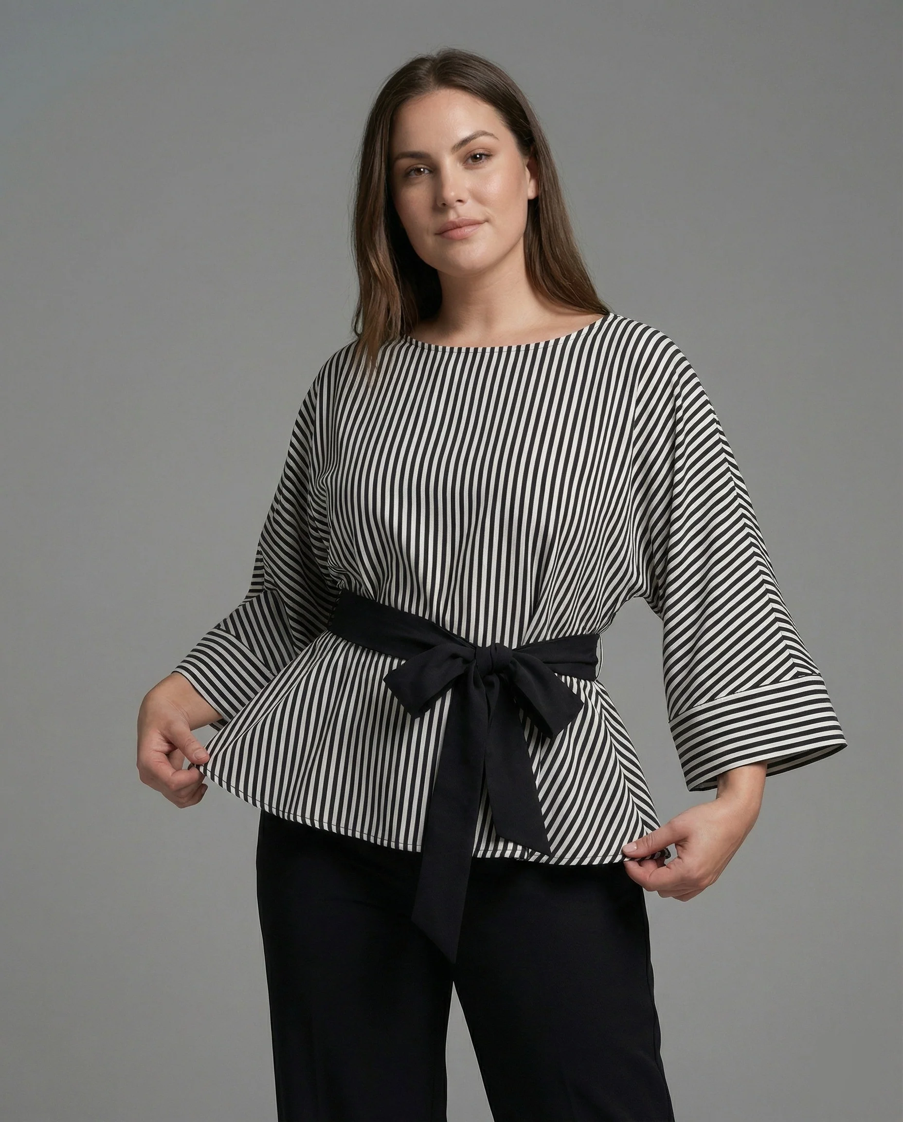 Damen Streetwear zweiteiliges Set mit gestreiftem Wickelshirt, Bindegürtel und weiter Palazzo-Hose Heidi Mode