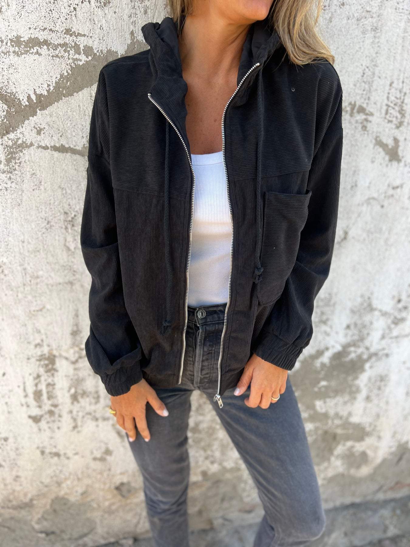 Heidi-Mode | Übergangsjacke Cord mit Kapuze und Reißverschluss - Image 4