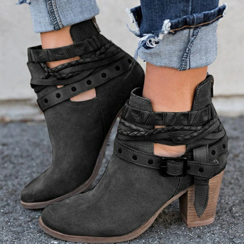 Heidi-Mode | Einzigartige und Elegante Stiefeletten mit Riemchen
