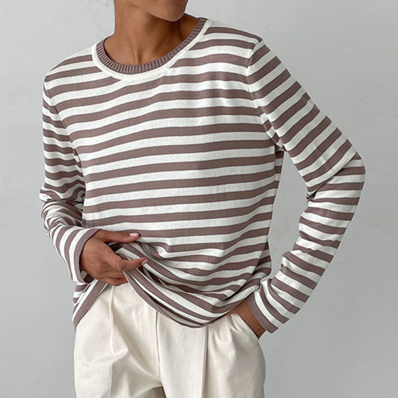 Heidi-Mode | Elegantes Gestreiftes T-Shirt - Image 8