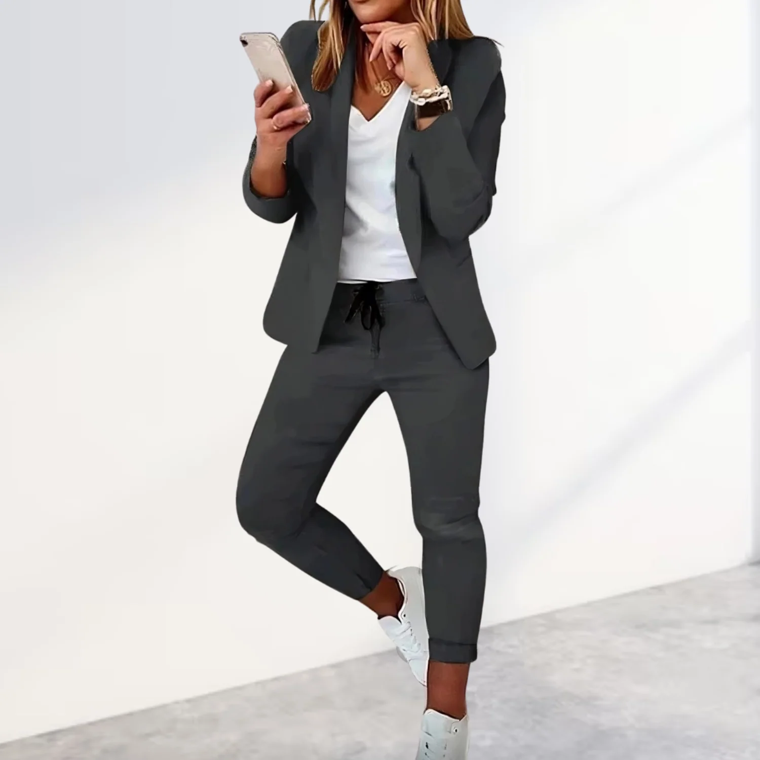 Heidi-Mode | Stylisches Blazer & Hosen-Set - Image 2